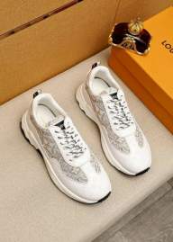 Picture of Louis Vuitton Shoes _SKULVsz38-45mnf037317038